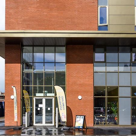 Апартаменты For Students Only At Great Patrick Street Белфаст Экстерьер фото