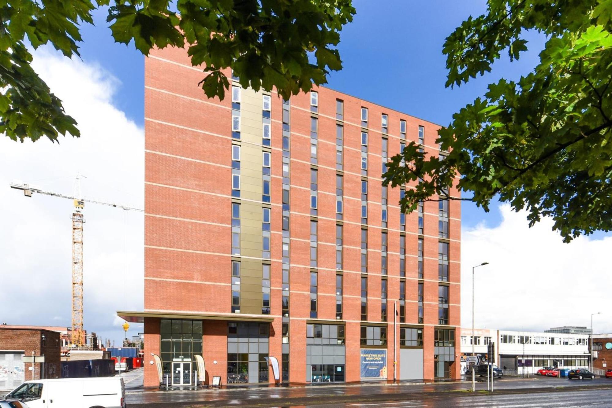 Апартаменты For Students Only At Great Patrick Street Белфаст Экстерьер фото
